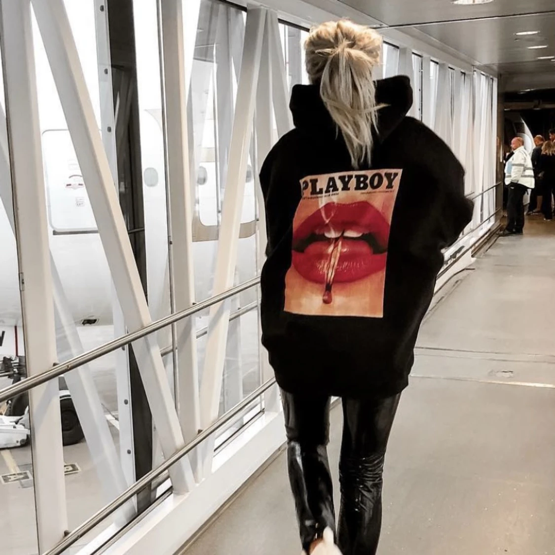 PLAYBOY HODDIE