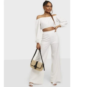 Topp - Från Nelly, storlek xs. 