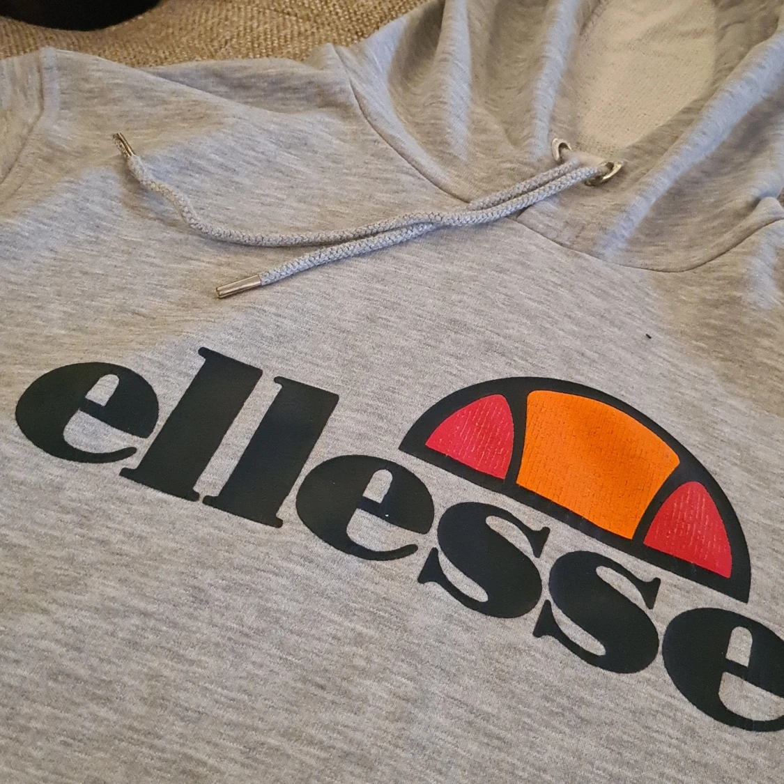 Ellesse tröja