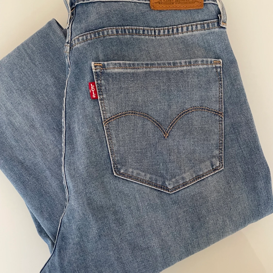 Levis jeans ljusblå - 91