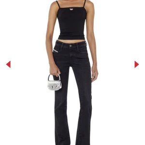 Disel jeans  - Säljer dessa så snygga disel jeans med lappen kvar! Fick dom i julklapp men dom va Tyvär för stora vilket va så synd❤️ storlek 23 men skulle säga 24 eller 25 om jag går utifrån mig 