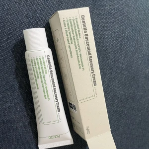 Purito moisturizer  - Centella unscented recovery cream  Köpt för 300 Provat en gång, passade inte min hud