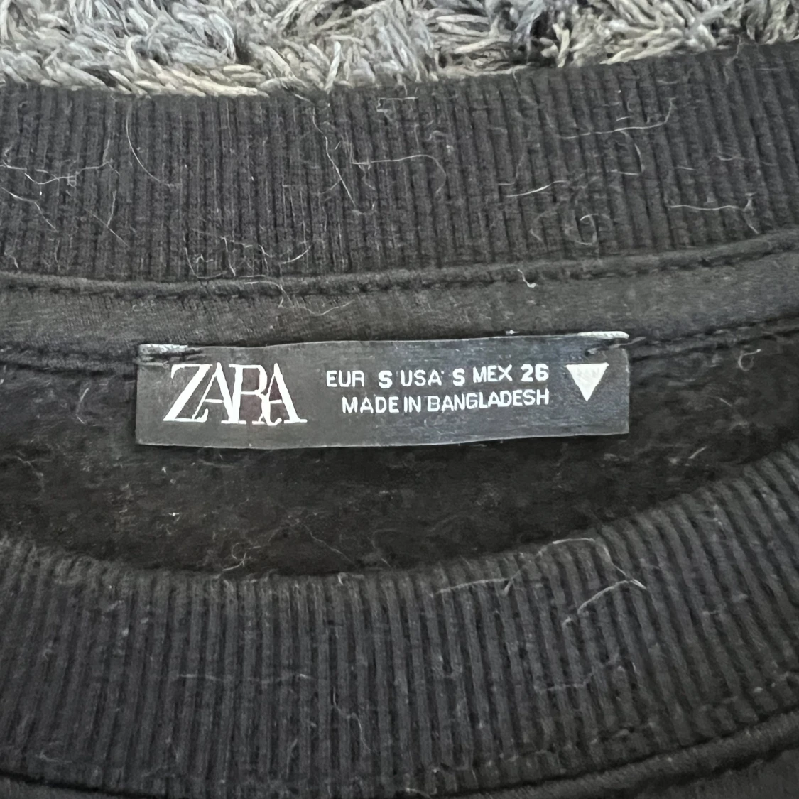 Tjocktröja från Zara - 90