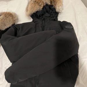 Canada goose - Canada goose jacka från 2021 knappt använd 