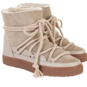 Inukki  - Intressekoll på min beiga Inukki köpta i februari, helt i nyskick! Vill bara se vad jag kan få för dom💕