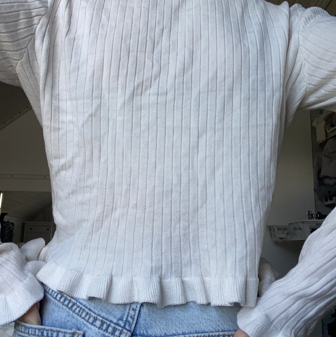 Vitt volang topp - 91