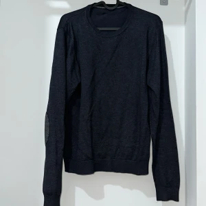 Slim fit round neck sweater  - Only 1 year old and condition is very good since it is used only two/ three times