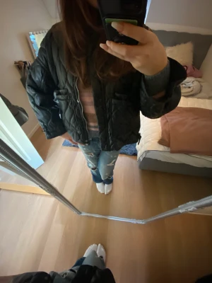 Quiltad jacka - Svart jacka från zara💕