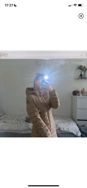 Dunjacka  - Dunjacka som är perfekt nu till våren. Strl xs o utan defekter💕