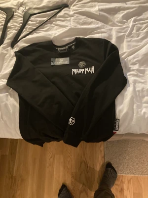 Philipp plein  - Helt ny oandvänd sweatshirt  Philipp Plein (XL)  1200kr 