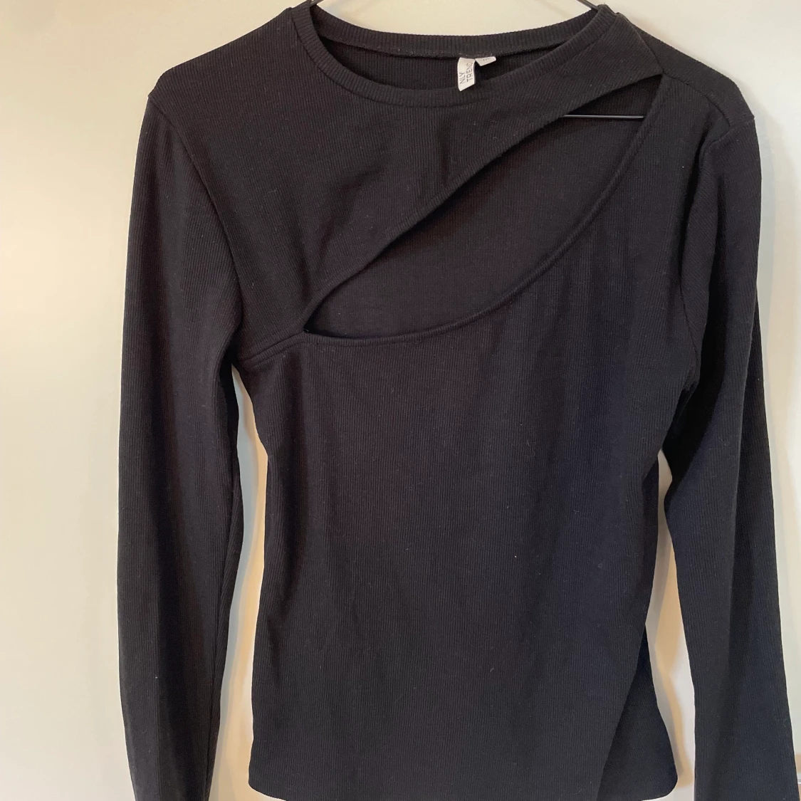 Nelly topp i storlek M - 90