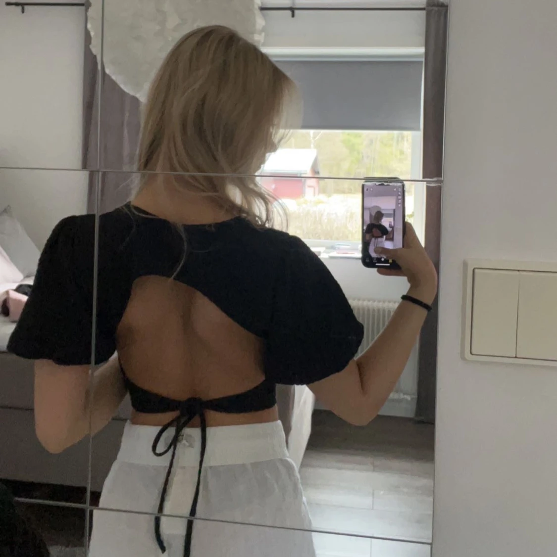 Topp med öppen rygg 