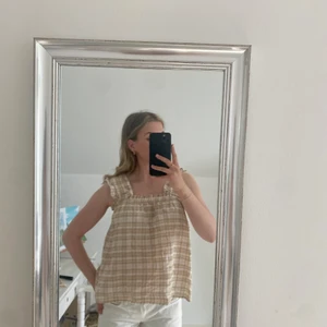 Rutigt linne - Jättesött linne från other stories❣️