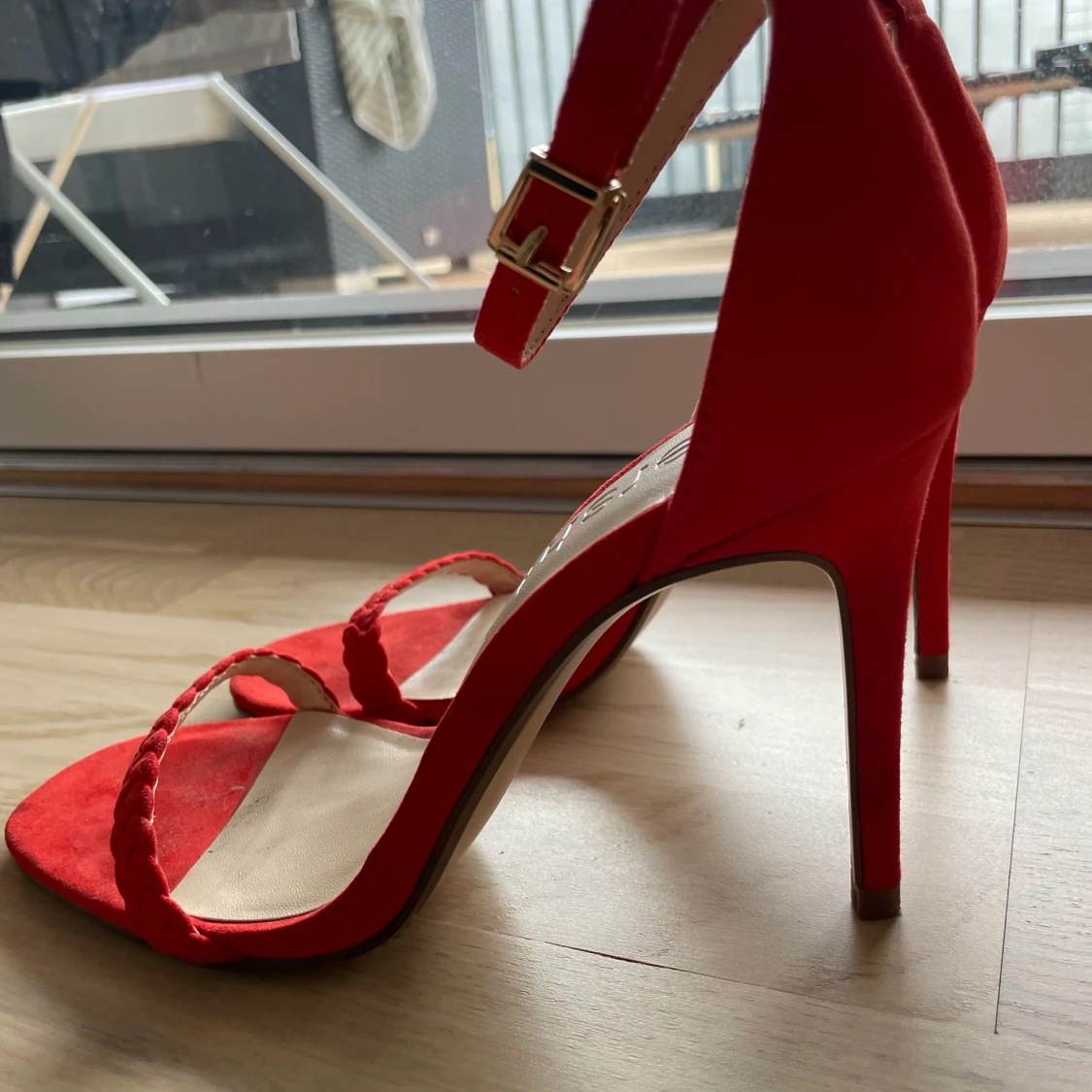 Klackar bershka 38 - 90