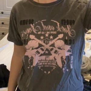 Jack&Jones tröja - Jack and Jones tröja. Skriv vid intresse.💞