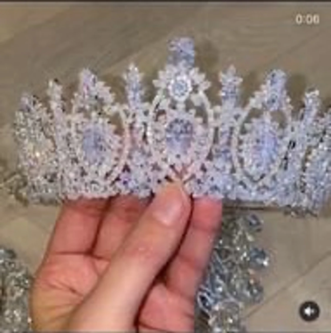 Brudklänning, krona och slöja paket  - 90