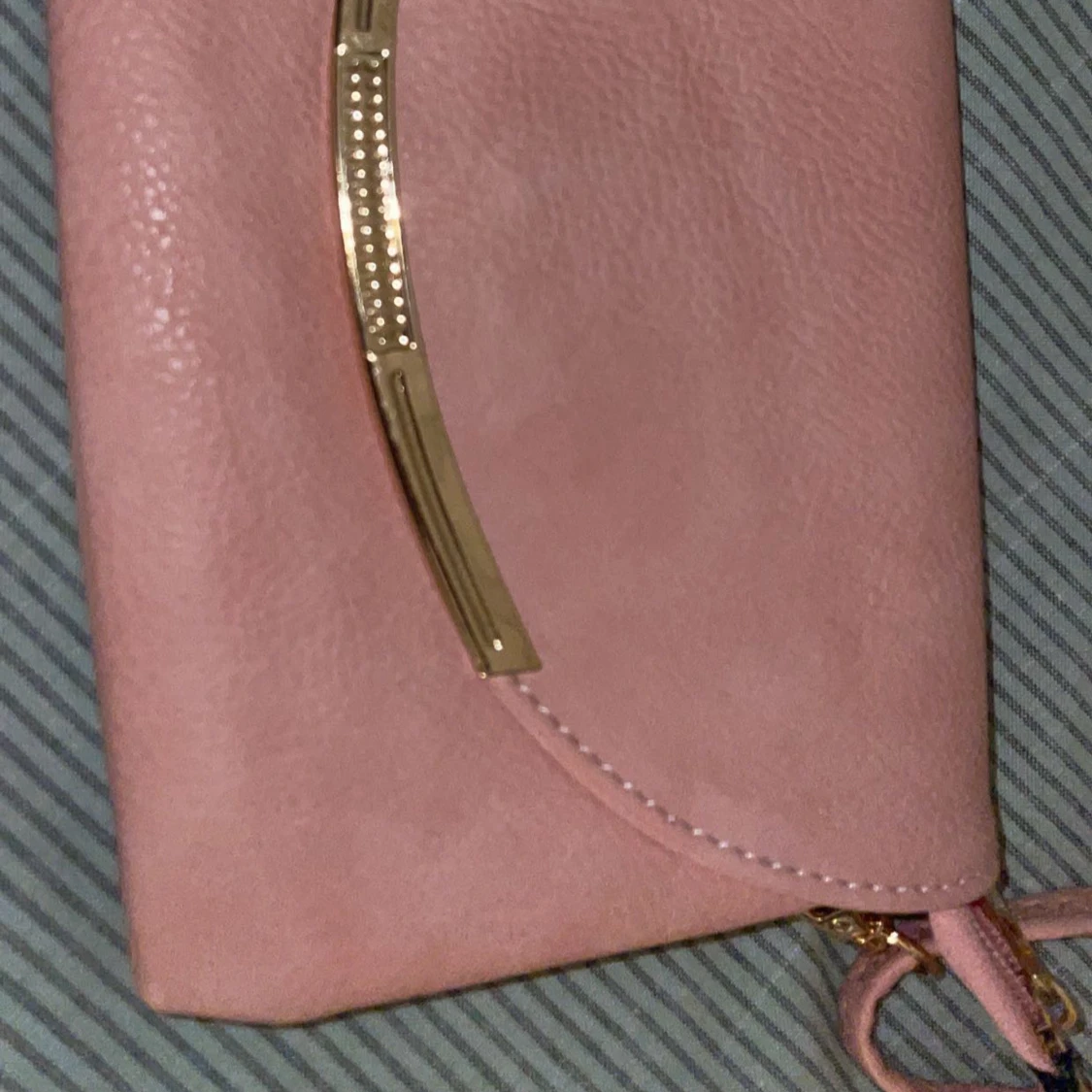 Axelremsväska  - 90