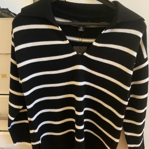 Stickad  - Aldrig använd, säljer för 200 + frakt (pris kan diskuteras) 