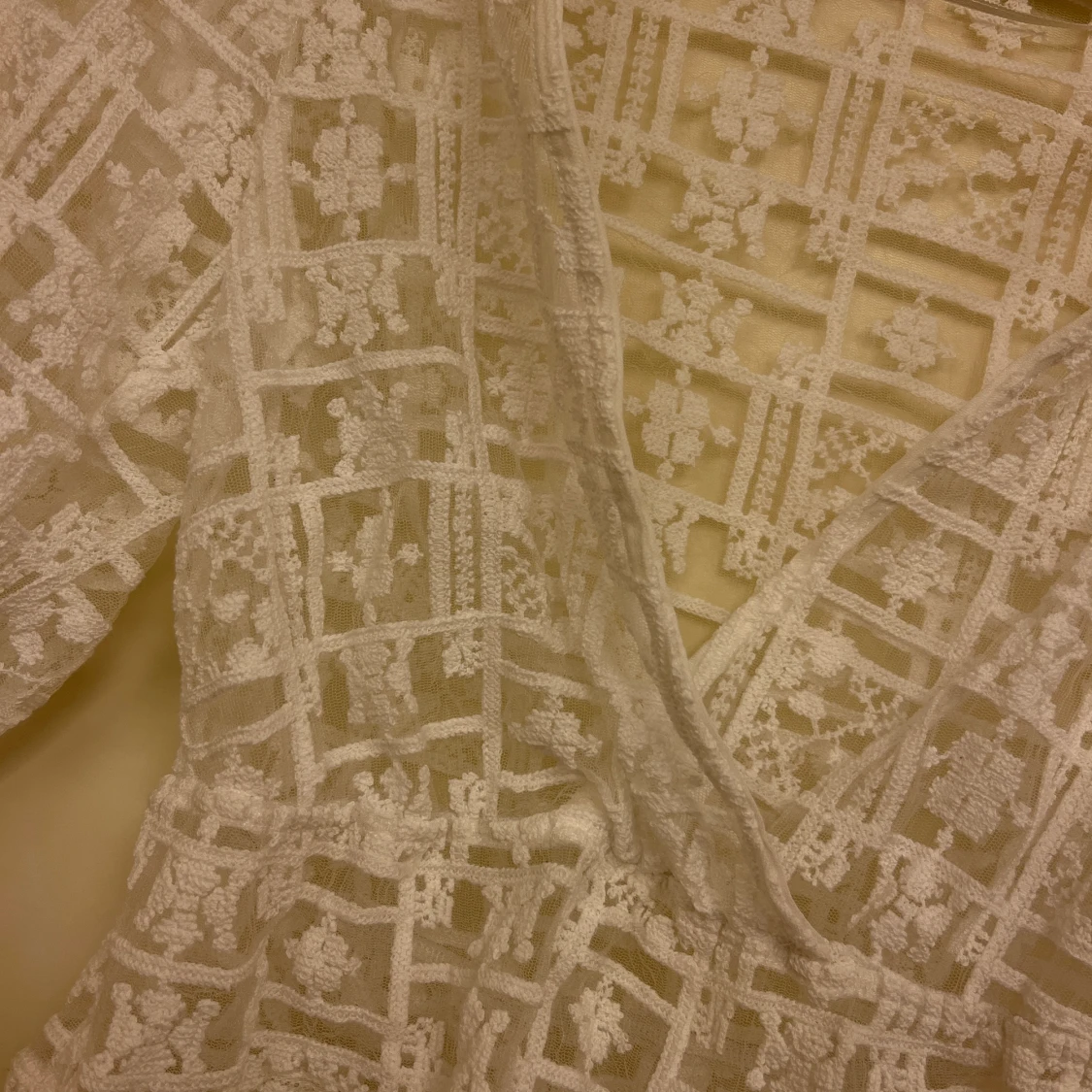 Vit Festtopp Zara - 91