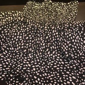 Kjol - Jättefin kjol från zalando, knappt använd❤️