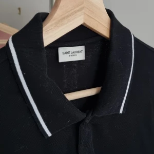 Yves saint laurent piké L - Fin piké från ysl i dam L