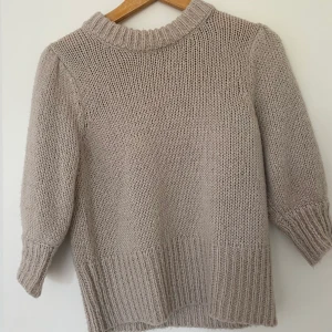 NA-KD stickad tröja - Stickad tröja från NA-KD. Jättefint skick! 