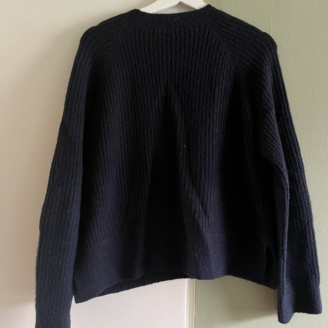 Stickad tröja från Weekday - 90