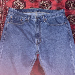 Vintage Levis 505, ljusblå  - W36 (mer som W34) L34 Inga hål eller så   