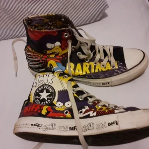 Converse Simpsons strlk 40 - Begagnade converse i strlk 40. 