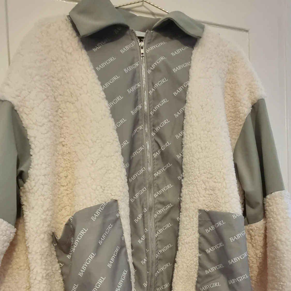 Bikerjacka vit/mintgrön - 90