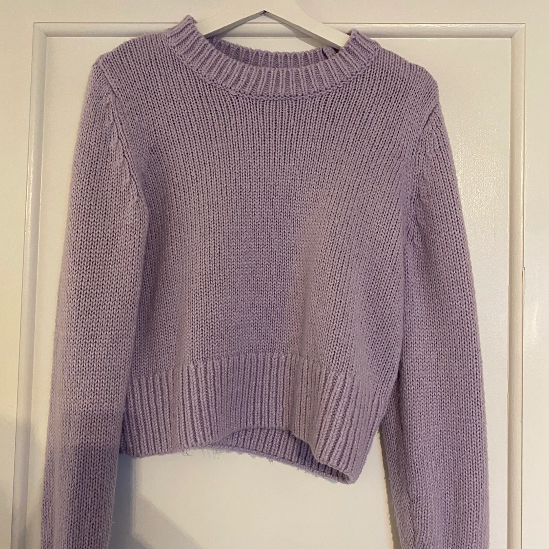 Lila stickad tröja storlek s - 90
