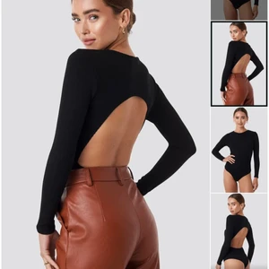Body med öppen rygg - Säljer bodyn på bilden från nakd fast i en beige färg (se sista bilden), väldigt stretchigt och ganska mjukt material
