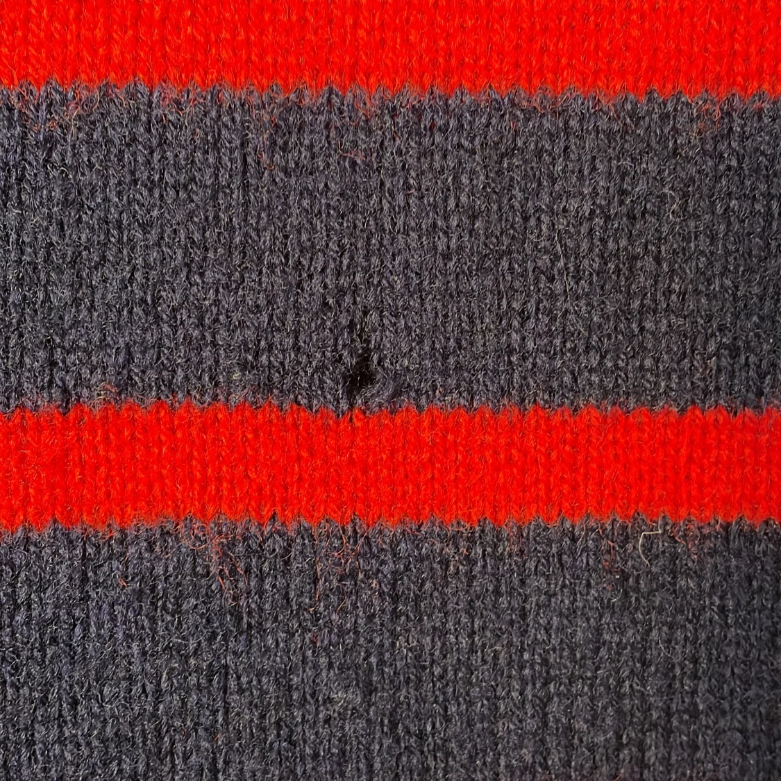 Randig stickad tröja - 91