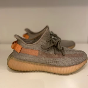 Yeezy 350 trueform  - Ingen box. Perfekt för dig med 38-40