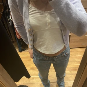 Ljus lila tröja - Jätte fin ljus lila tröja från berska💗 Säljer den pga att den inte kommer till användning längre💗 