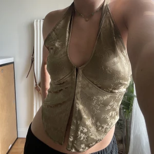 Cool topp - Jättecool topp som aldrig har använts mer än för provning🫶 