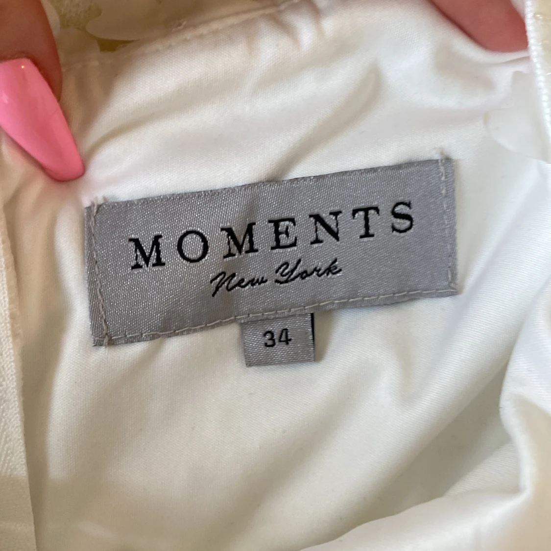 Vit vacker klänning - 91