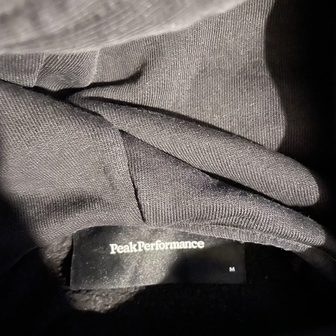 Peak performance hoodie - 91