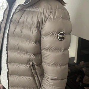 Colmar jacka - Säljer min fina Colmsr jacka köpt på NK för 5💕 Slängt kvittot men den e äkta❤️