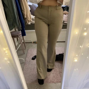 kostymbyxor WERA - kostymbyxor från WERA stl 38