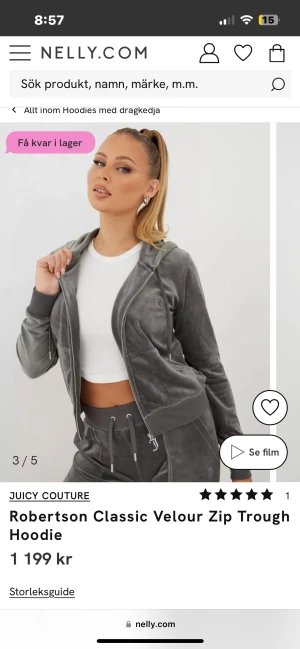 Juicy tröja - Säljer nu min juicy couture tröja då den inte kommer till användning längre, varsamt använd endast 2-3 gånger. Fler bilder kan skickas.