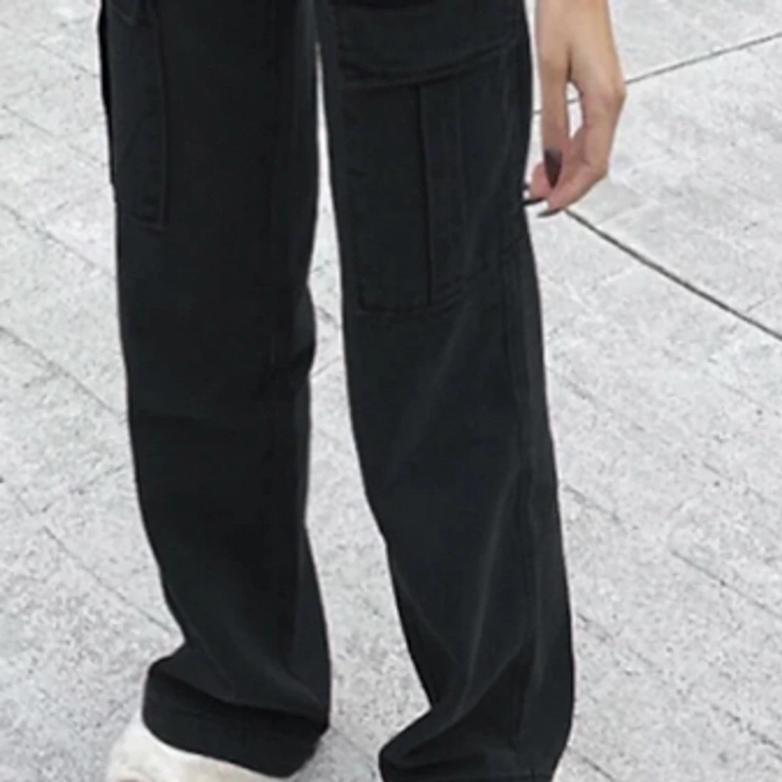 Cargo byxor i färgen svart