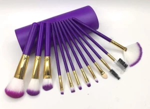 Smink Borstar 12 Delar  - 4 färger kvar  109kr/set frakt 49kr