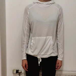 Tuun tränings blus - Tunn tränings blus 