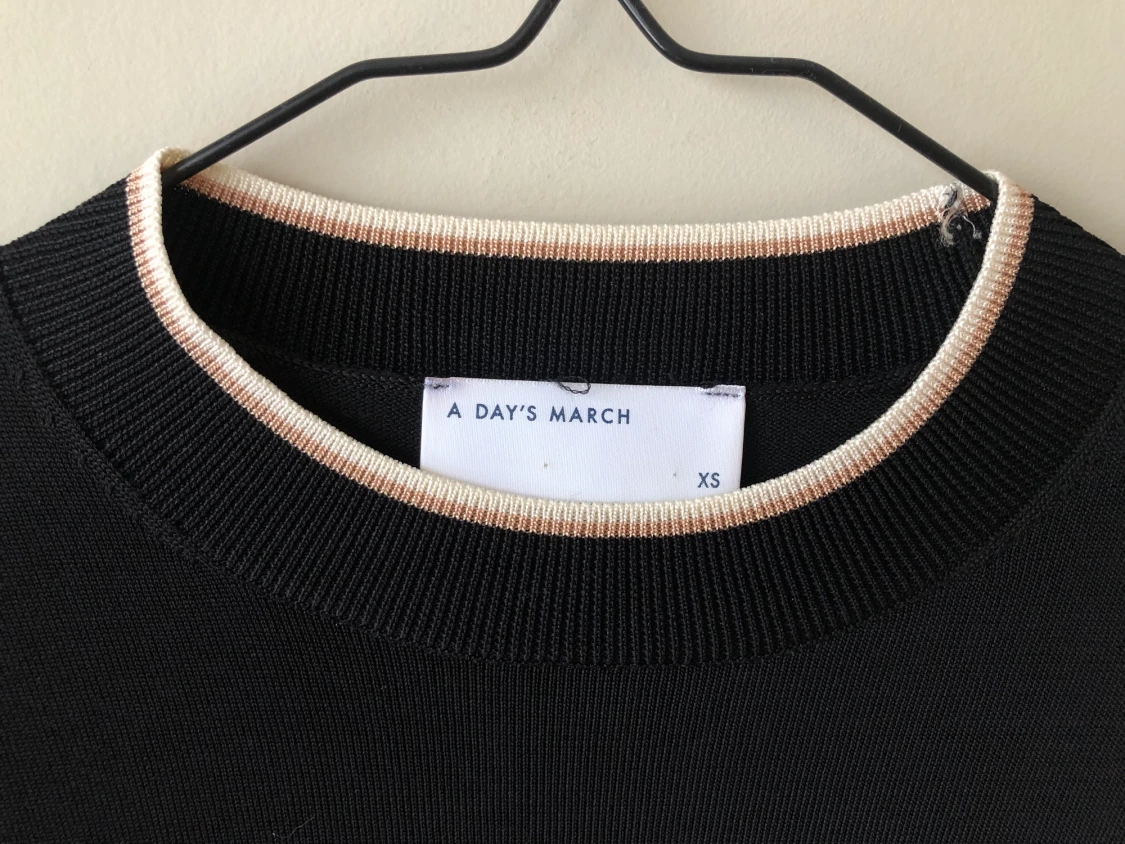 A Day’s March turtle neck - 91