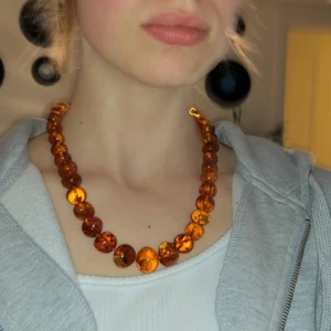 Bernstenshalsband  - Halsband med bernstenar. PRIS KAN DISKUTERAS !! 😍😍😍😍😍❤️❤️❤️❤️❤️