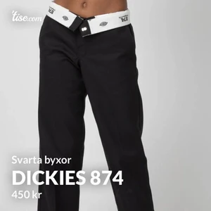 Dickies 874 svarta - Bra skick, 30x32 och är som är S passar dig som är 160-170 cm perfekt. 