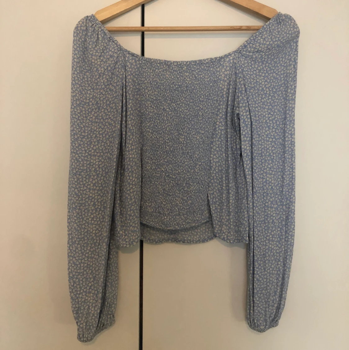 Söt blus från H&M  - 91