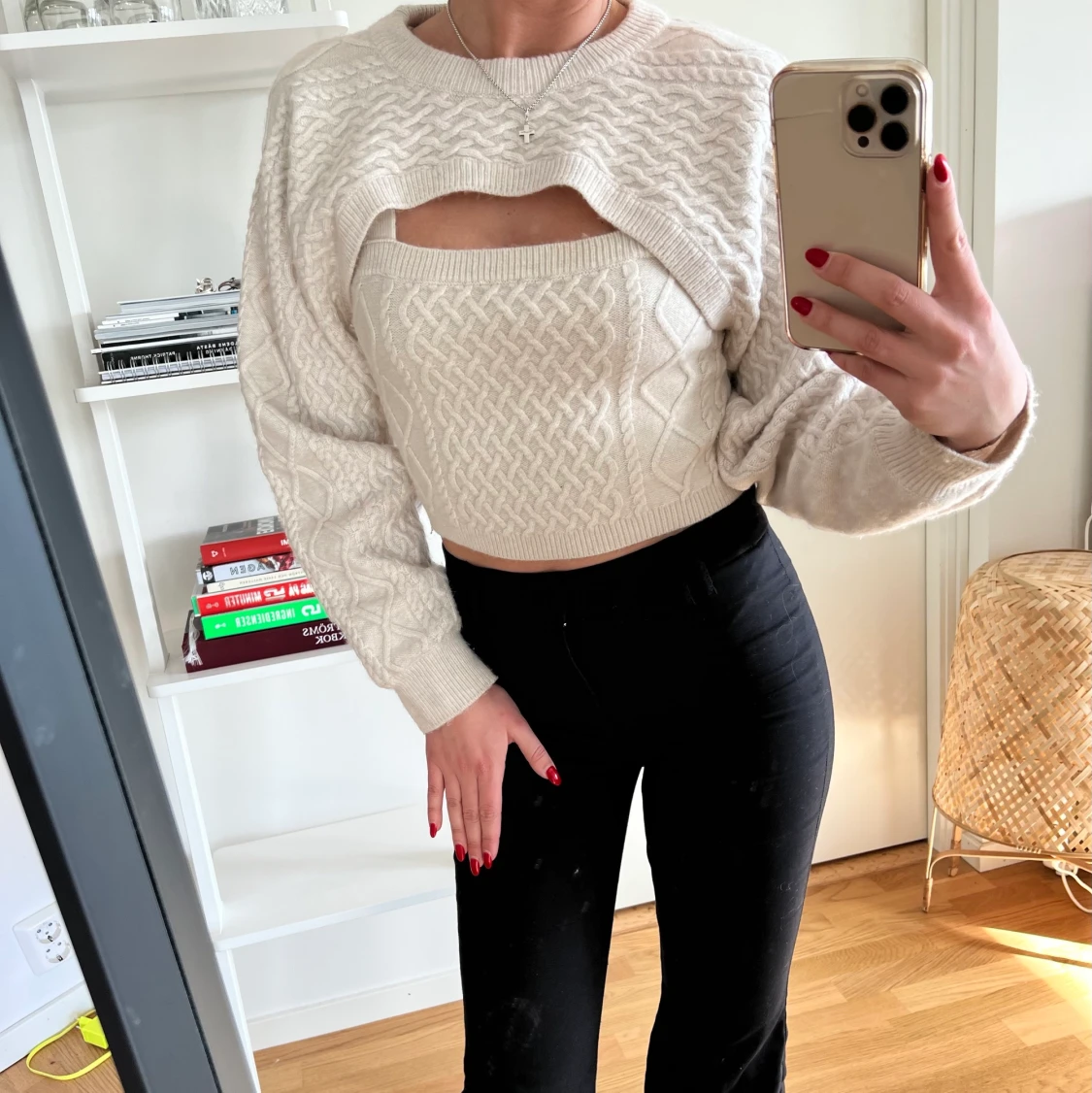 Hm kabelstickat topp och croppad tröja  - 90