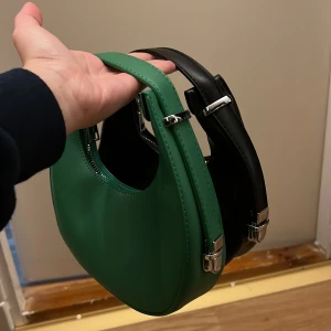 Shein väska - 50kr/st